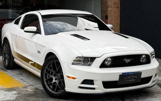 FORD MUSTANG 5.0 GT COUPÉ V8 GASOLINA 2P AUTOMÁTICO FORD MUSTANG 5.0 GT COUPÉ V8 GASOLINA 2P AUTOMÁTICO